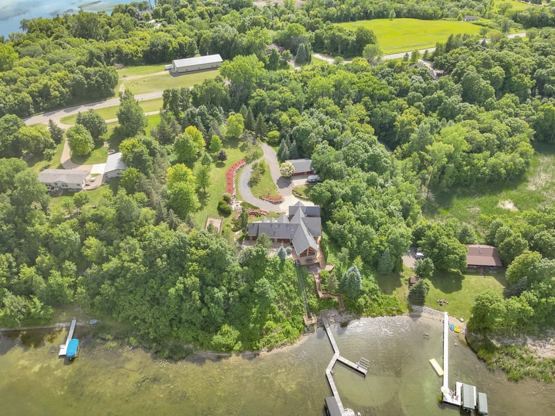 25809 Emerald Dr, Pelican Rapids, MN 56572