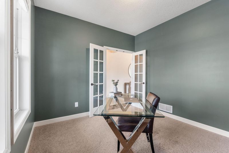 19261 Paddock Ln, Corcoran, MN 55340