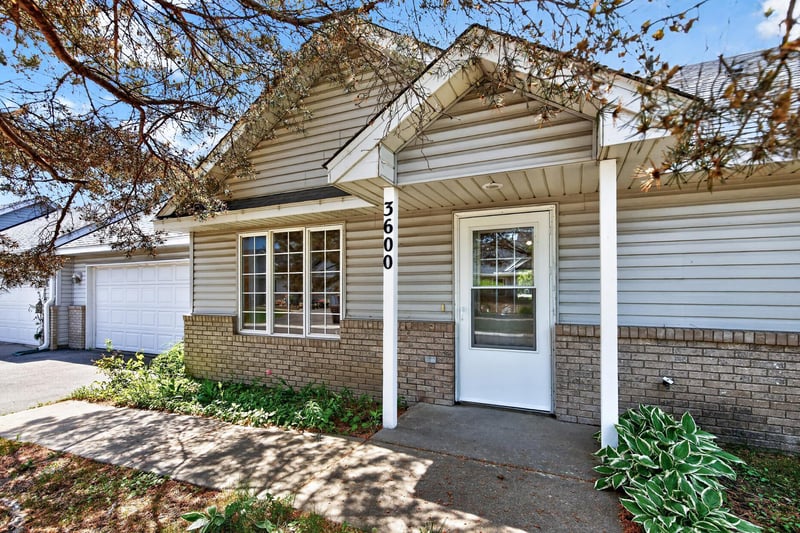 3600 Heidelberg Ln, Saint Bonifacius, MN 55375