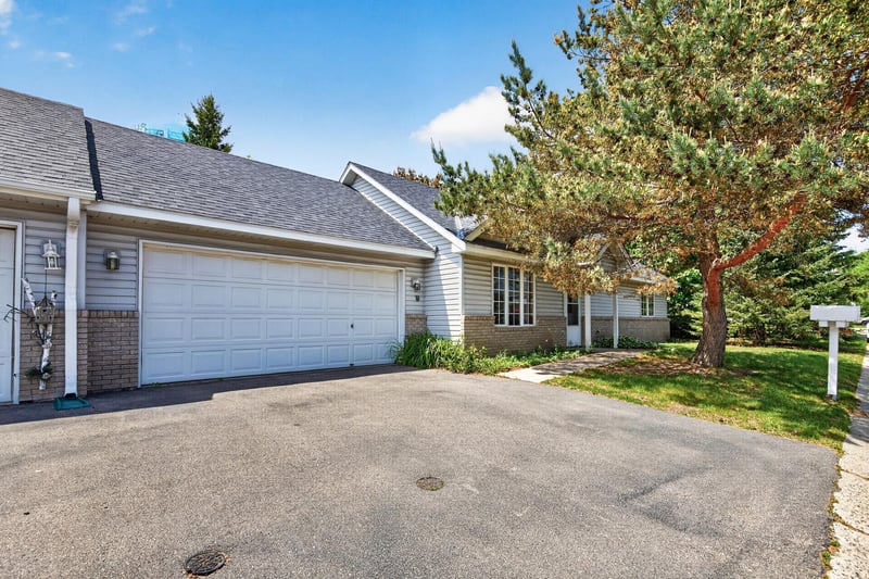 3600 Heidelberg Ln, Saint Bonifacius, MN 55375