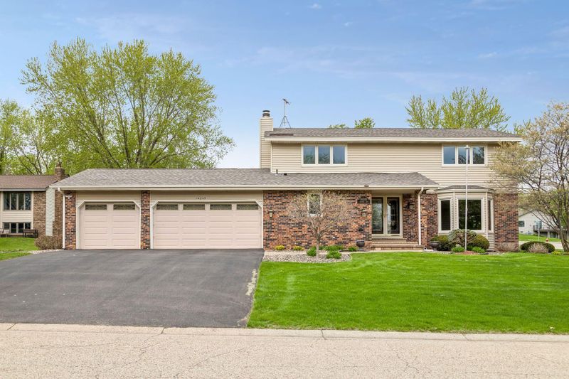 14245 Guthrie Ave, Apple Valley, MN 55124