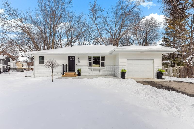 6506 Annapolis Ln N, Maple Grove, MN 55311