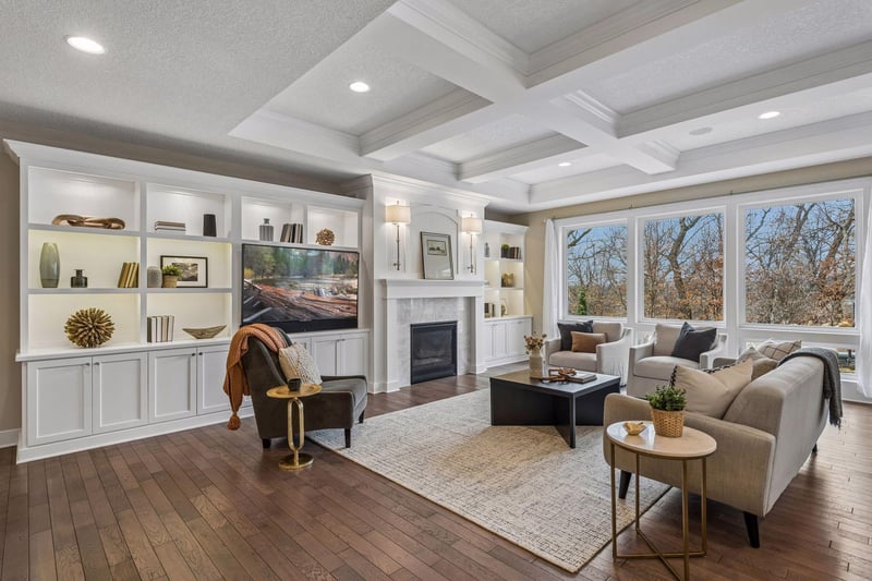 6284 Montee Dr, Eden Prairie, MN 55344