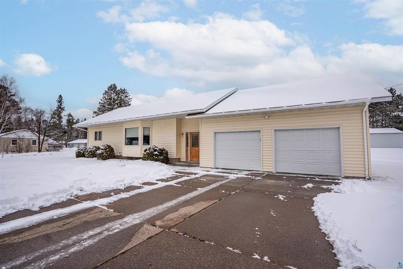 1580 Olsonville Rd, Carlton, MN 55718