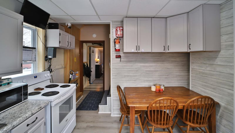 3845 Carlson Ave, Cushing, MN 56443
