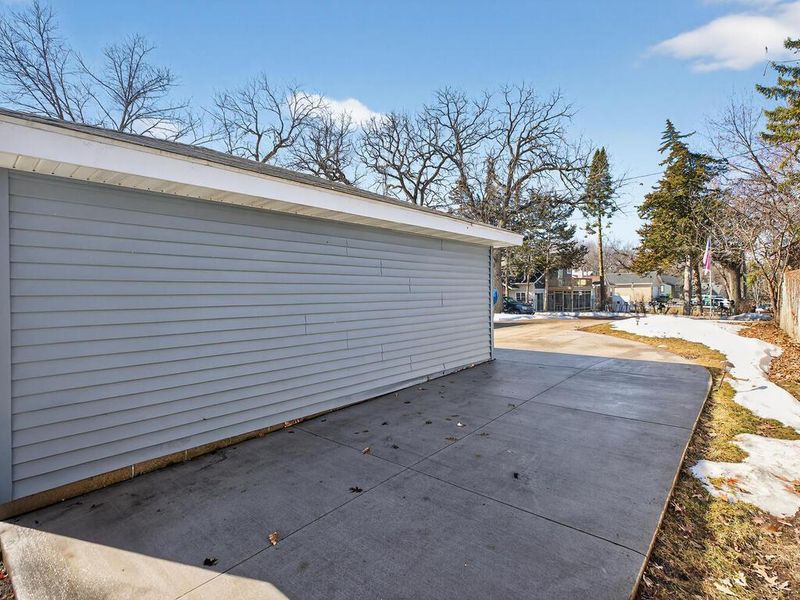 16559 Dunkirk Ave SW, Prior Lake, MN 55372