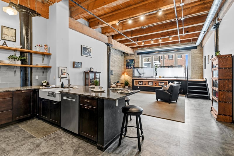 406 Wacouta St #216, Saint Paul, MN 55101