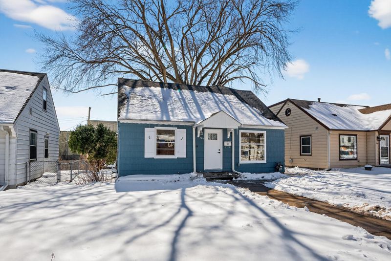 137 W 59th St, Minneapolis, MN 55419