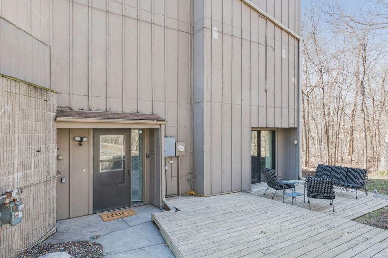 1811 Yuma Ln N, Plymouth, MN 55447