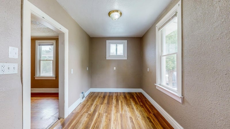 926 2nd St NW, Rochester, MN 55901