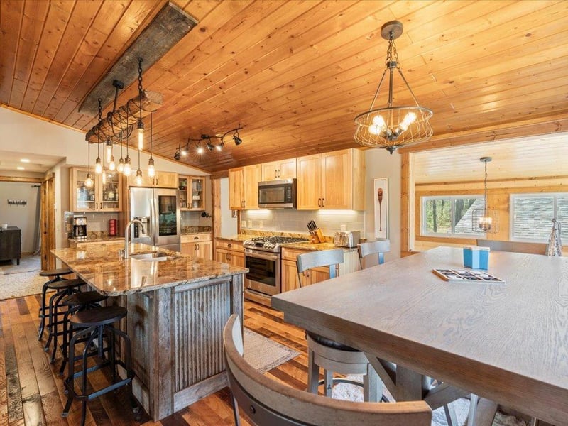 33527 Anderson Ct, Crosslake, MN 56442