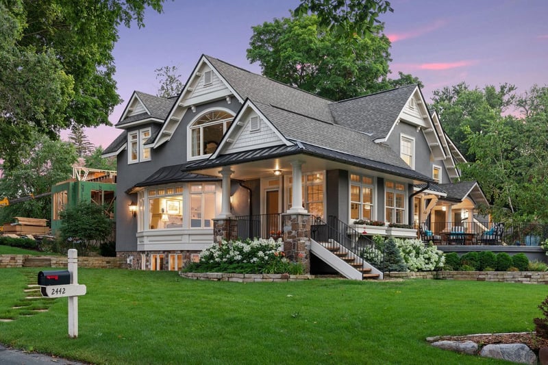 2442 Lafayette Rd, Wayzata, MN 55391