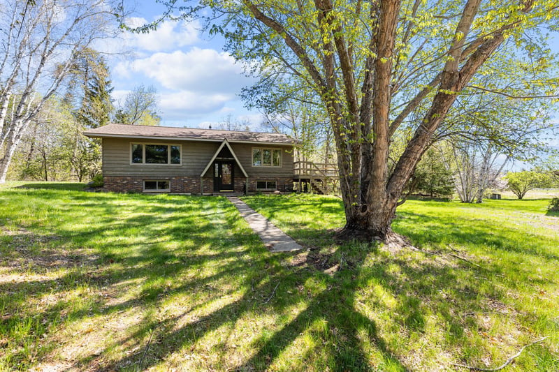34440 County Road 15, Pequot Lakes, MN 56472