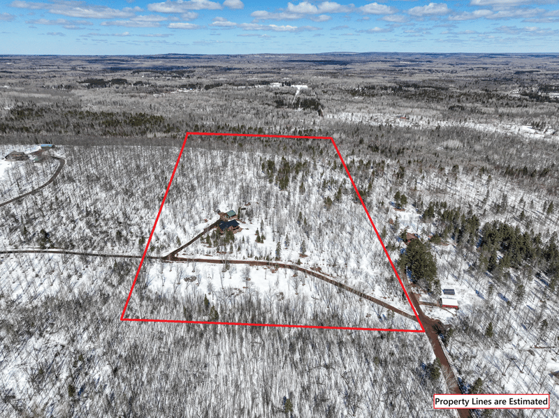 7001 Olson Rd, Two Harbors, MN 55616