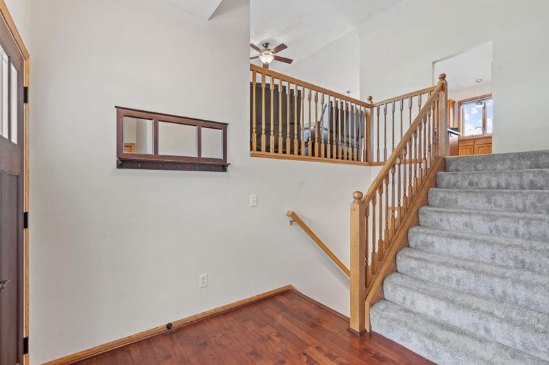 2218 Chase Dr, Faribault, MN 55021