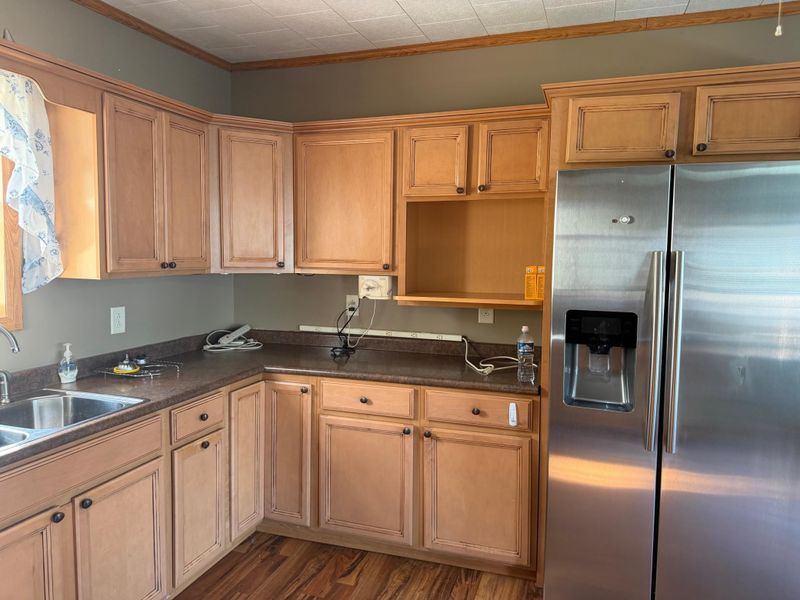 850 E 4th St, Winona, MN 55987