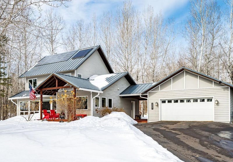 2809 Snowy Owl Cir, Duluth, MN 55804