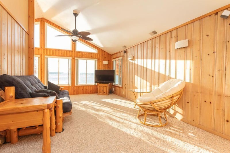 23355 N Lakeshore Dr, Glenwood, MN 56334