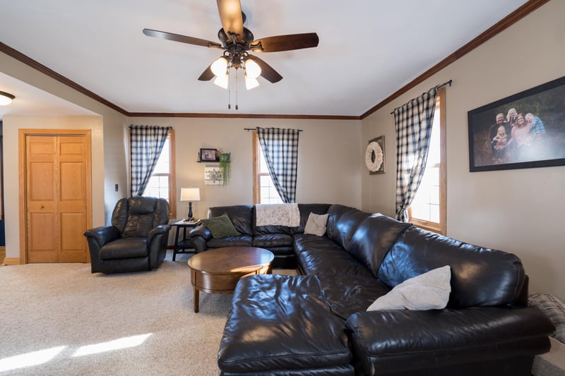 S694 Gilman Valley Rd, Mondovi, WI 54755