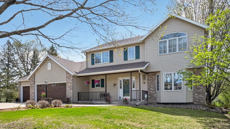 460 73rd St NW, Rochester, MN 55901