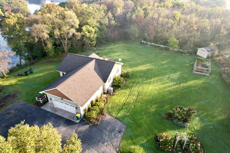 18850 Koetter Lake Rd, Richmond, MN 56368