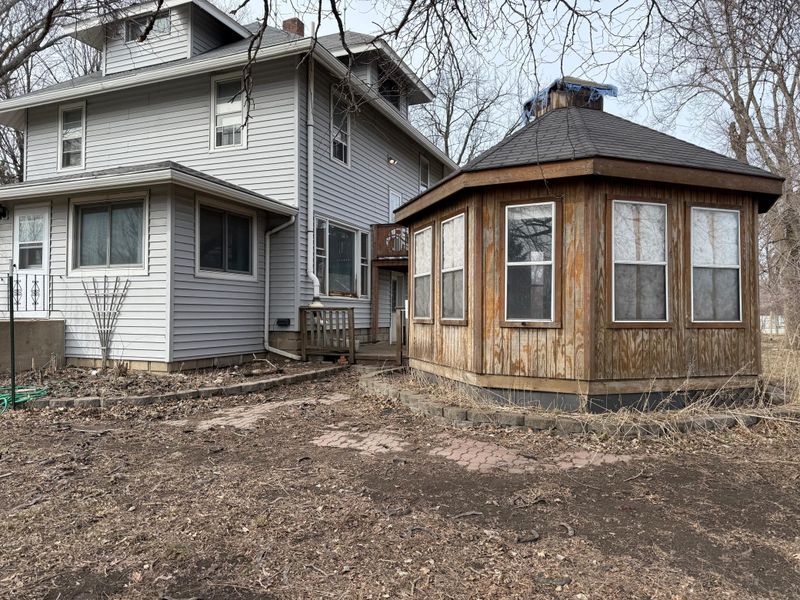 72143 280th St, Redwood Falls, MN 56283