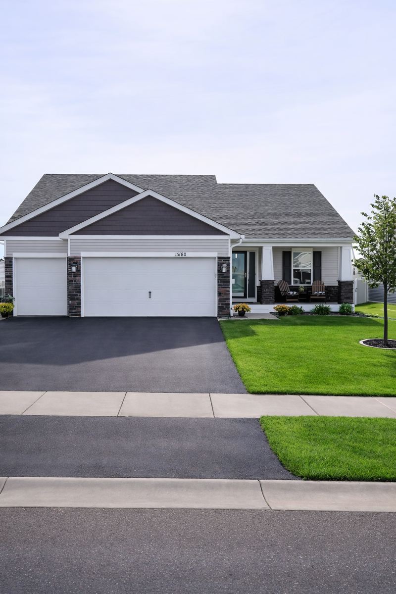 15180 Emory Cir, Apple Valley, MN 55124