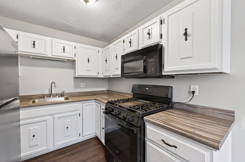 406 Livingston Ave, Saint Paul, MN 55107