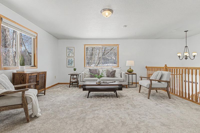 5134 Baker Rd, Hopkins, MN 55343