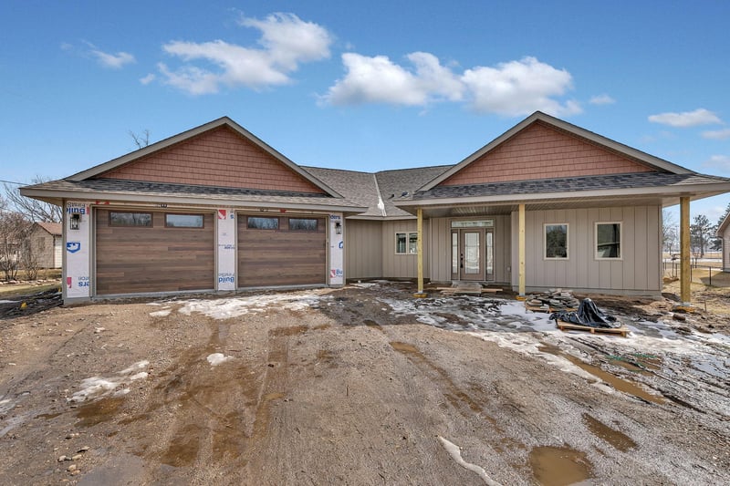 2024 Forest Ct, Saint Cloud, MN 56303
