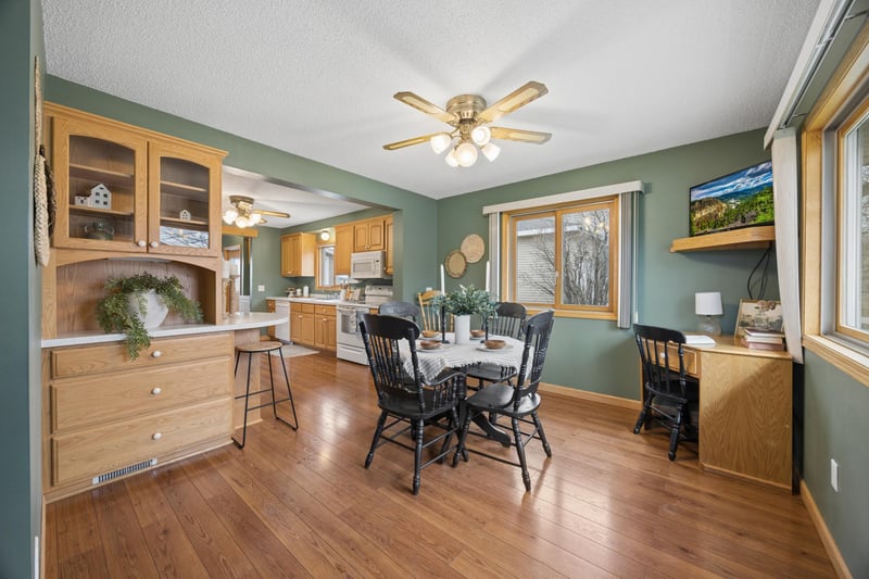 241 Lake Ave, Albany, MN 56307