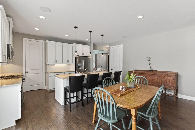 303 Primrose Pa N, Bayport, MN 55003
