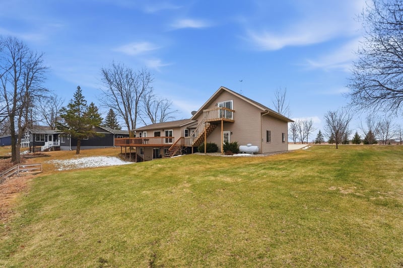14121 Schuelke Beach Rd NW, Miltona, MN 56354