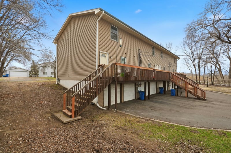 5600 4th St NE, Fridley, MN 55432