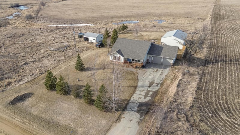 57743 285th St, Deer Creek, MN 56527