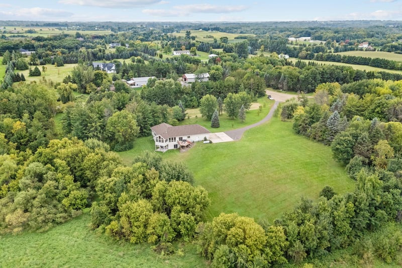 8700 Grace Ln, Greenfield, MN 55357