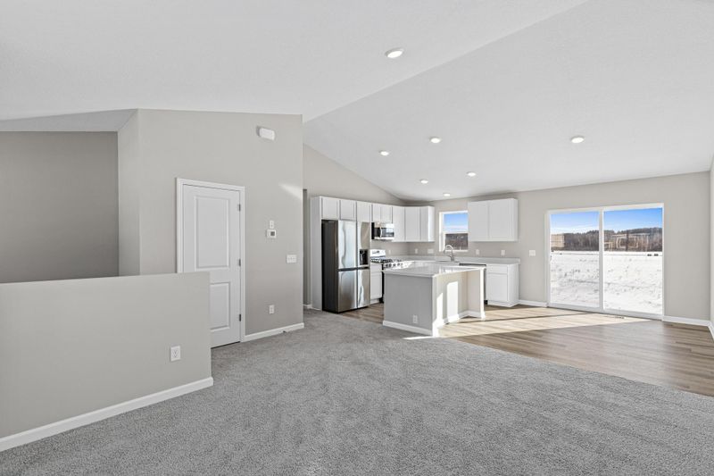 6657 Granby St, North Branch, MN 55056