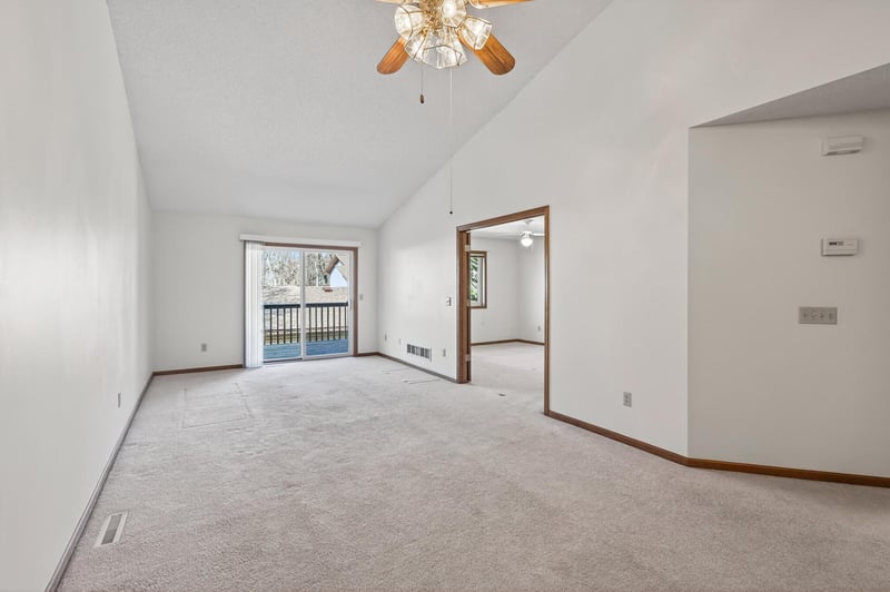 2870 Mounds View Blvd, Mounds View, MN 55112