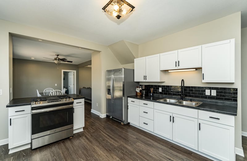 340 E Main St, Utica, MN 55979
