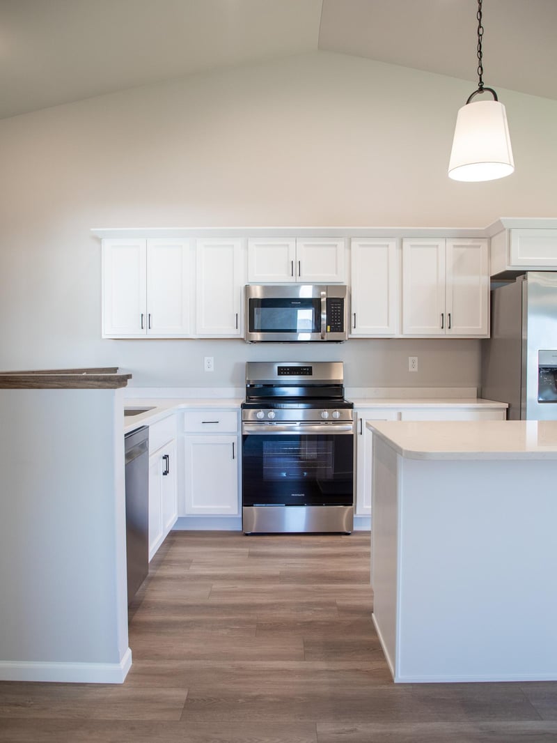 2312 38 Ave S, Moorhead, MN 56560