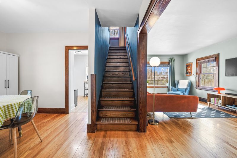 762 Lexington Pw S, Saint Paul, MN 55116