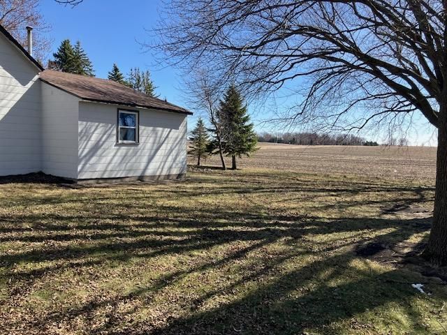 358 Cypress Ave, New Richland, MN 56072