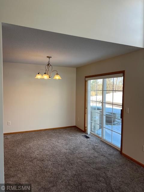 301 Roosevelt St S #E, Cambridge, MN 55008