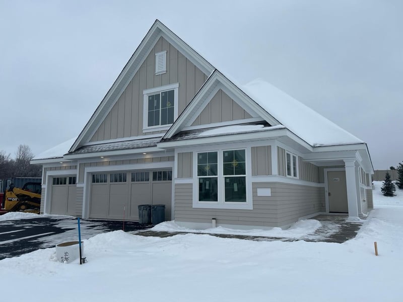 6382 Lakeside Dr, Victoria, MN 55318