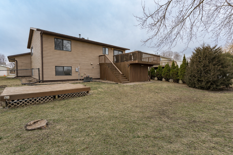 2007 23 1/2 St SE, Rochester, MN 55904