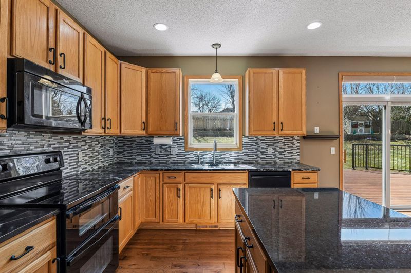 18059 89th Pl N, Maple Grove, MN 55311