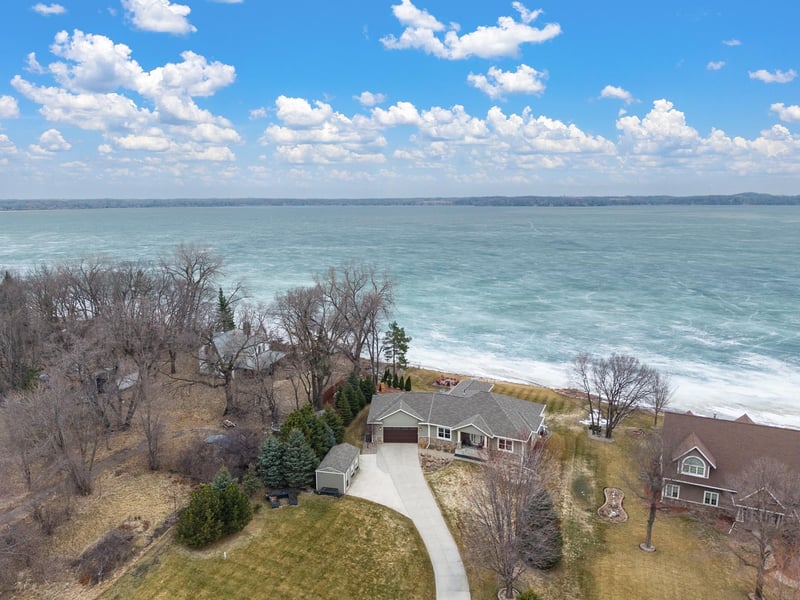 68836 215th St, Darwin, MN 55324