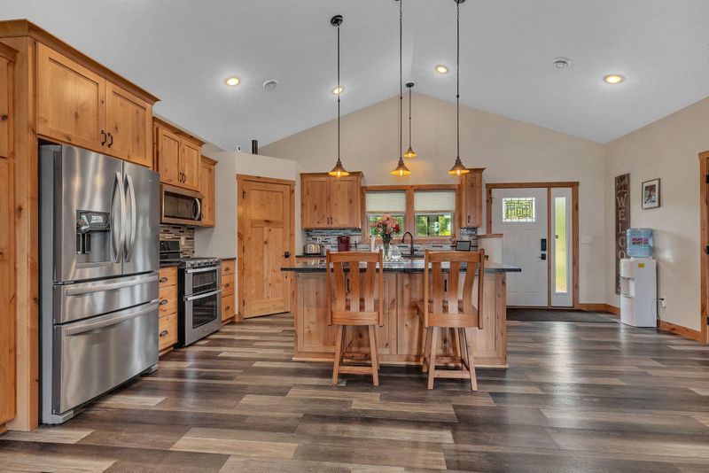 6336 230th St, Saint Augusta, MN 56301