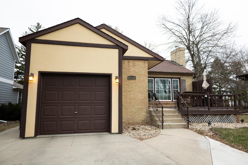 207 Lake Ave, Worthington, MN 56187