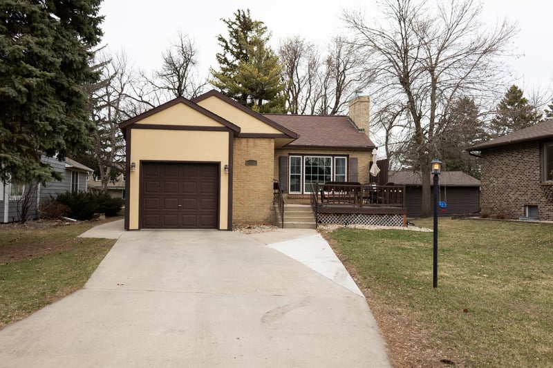207 Lake Ave, Worthington, MN 56187